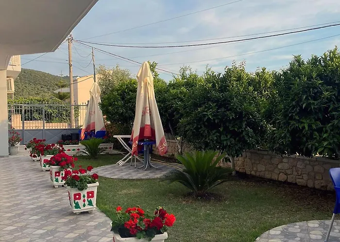 Green Garden Villa